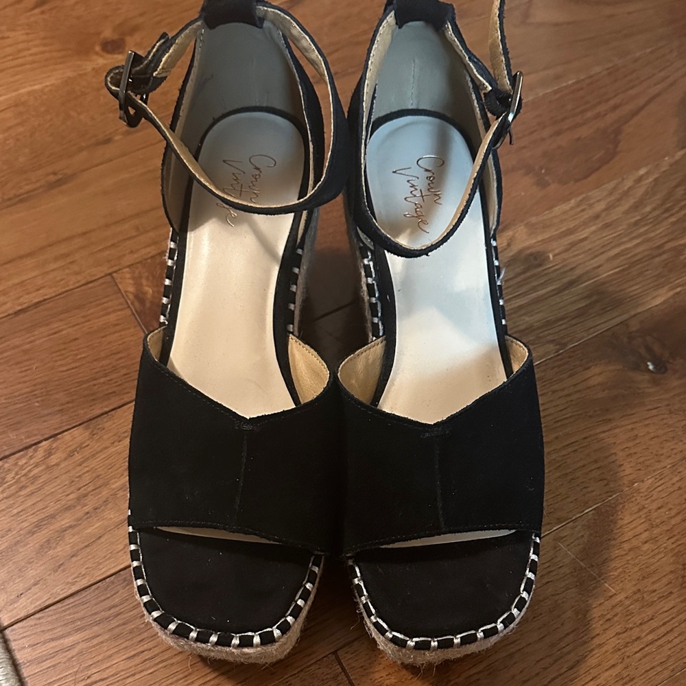 Crown Vintage Black Espadrille Wedges